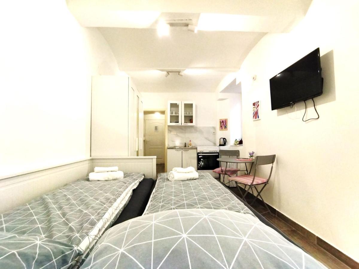 Good Vibrations Apartments ซาเกร็บ ภายนอก รูปภาพ