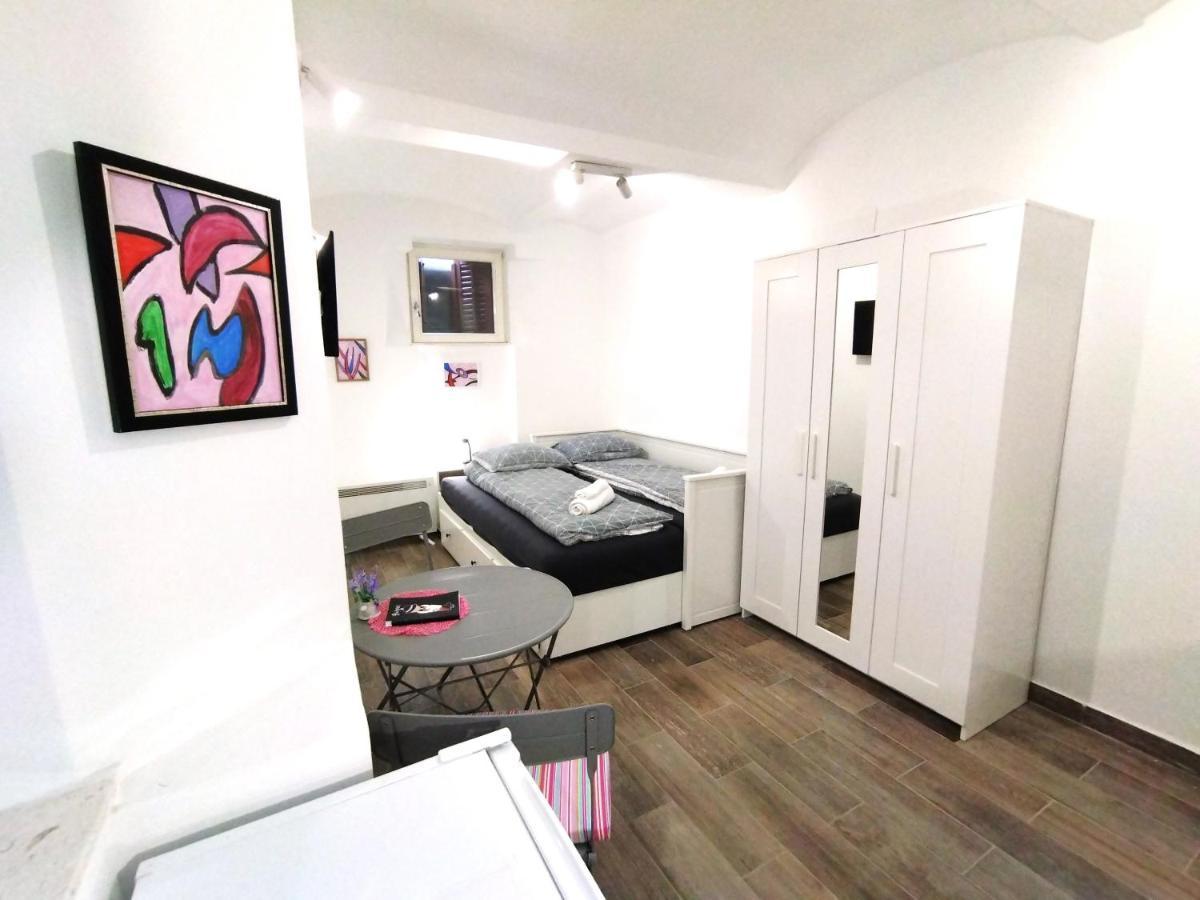 Good Vibrations Apartments ซาเกร็บ ภายนอก รูปภาพ