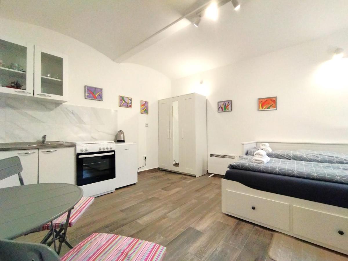 Good Vibrations Apartments ซาเกร็บ ภายนอก รูปภาพ